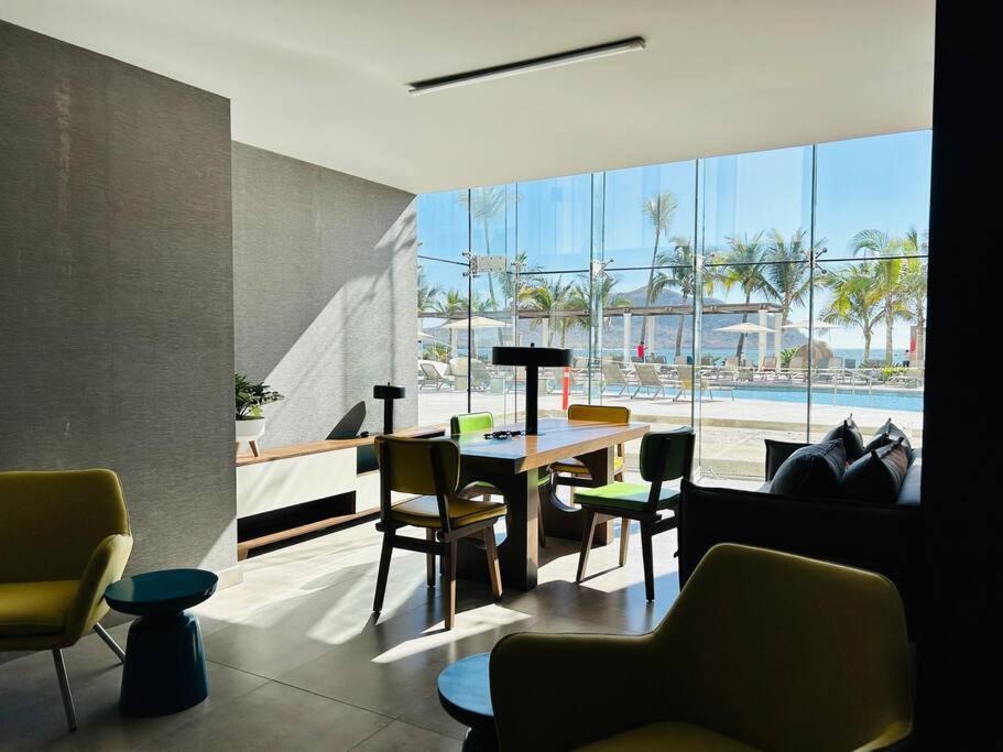 Apartment Lujoso Departamento Frente Al Mar/camino Al Mar Mazatlan